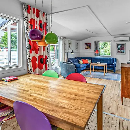 Дом отдыха Beach Front Home In Slagelse With Wifi Слагельсе