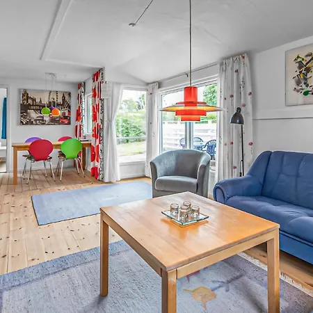 Дом отдыха Beach Front Home In Slagelse With Wifi