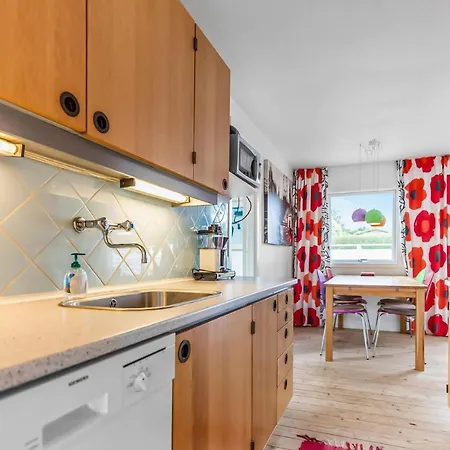 Beach Front Home In Slagelse With Wifi Дом отдыха *